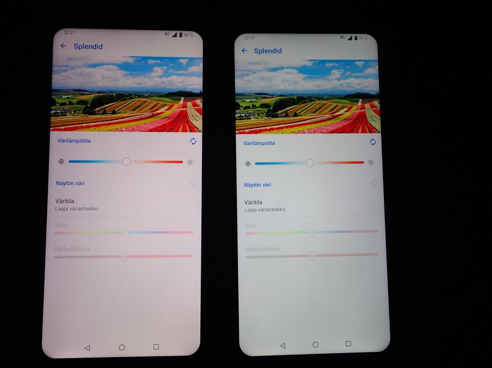 Screen has green tint ASUS ZenTalk 240161